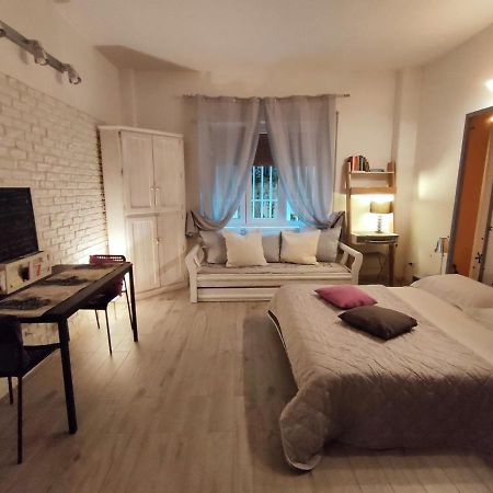 White Apartment Roma Esterno foto