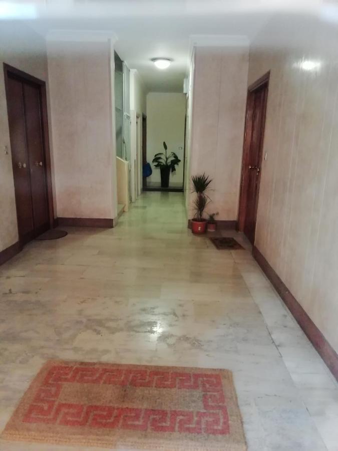 White Apartment Roma Esterno foto